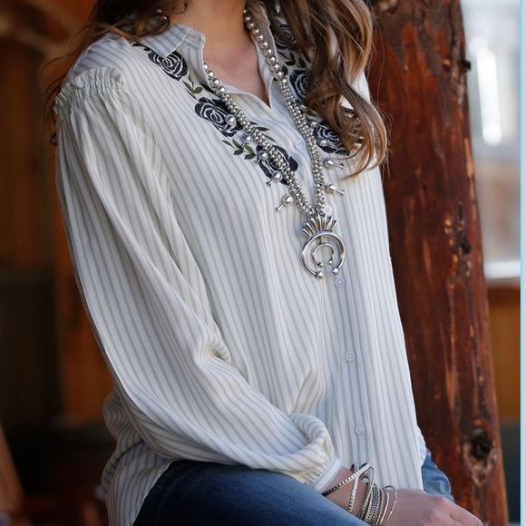 Cruel Girl Tops - NEW Cruel Girl Striped Flowy Flower Top Medium